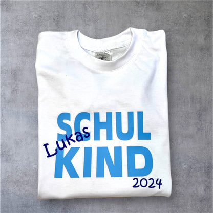 Schulkind T-Shirt mit Name und Jahreszahl